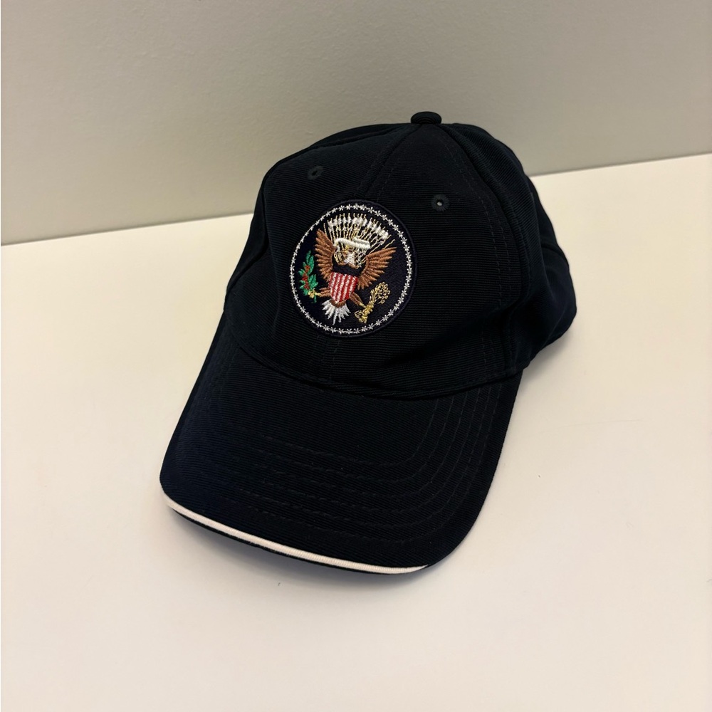 THE WHITE HOUSE Embroidered Hat with Presidential Seal